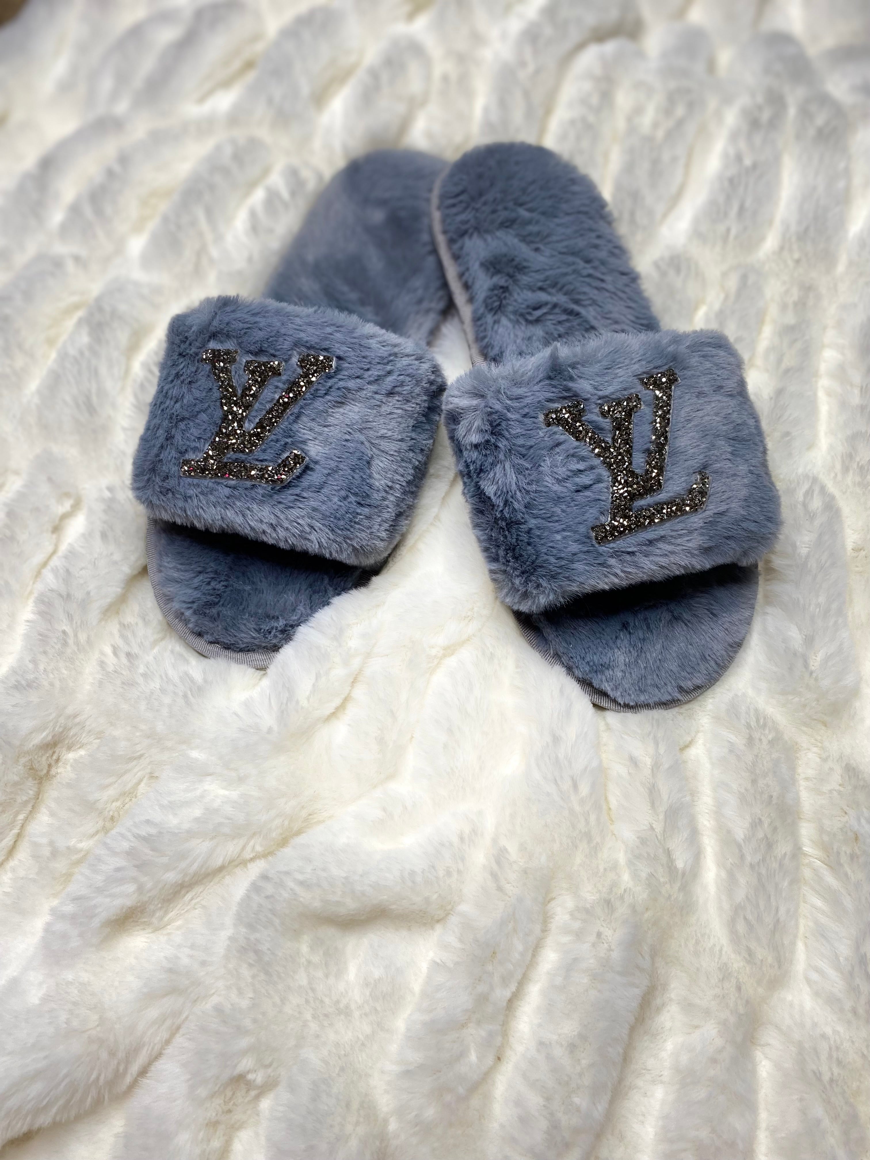 Fancy feet Slippers (LV blue) – SleepPrissyBoutique