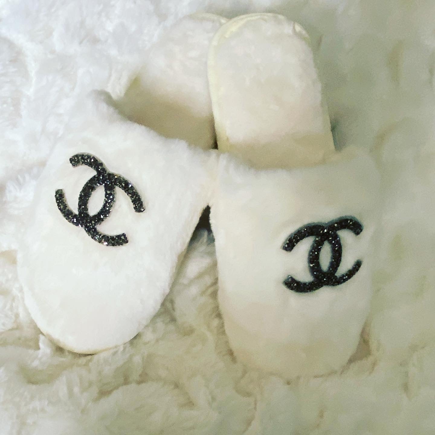 Fancy feet Slippers CC