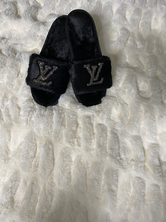 Fancy Feet Slippers Lv